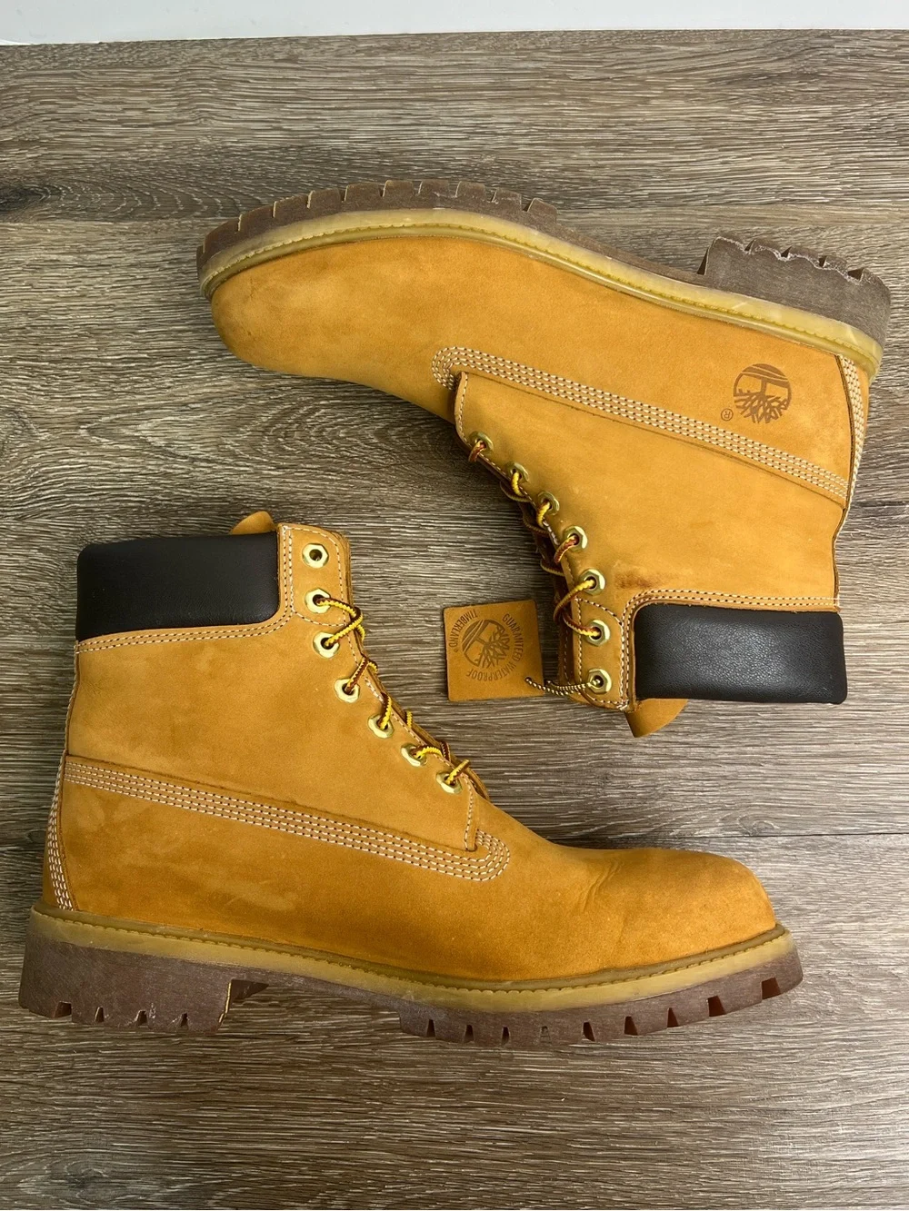 Timberland Premium 6-Inch Waterproof Wheat Nubuck Boots Size 9.5 M Style 10061